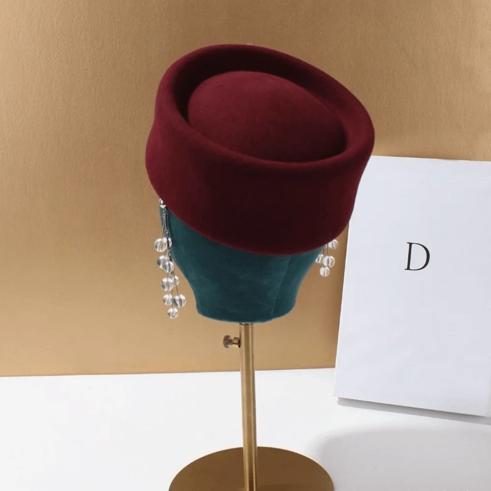 Gorro elegante de iglesia