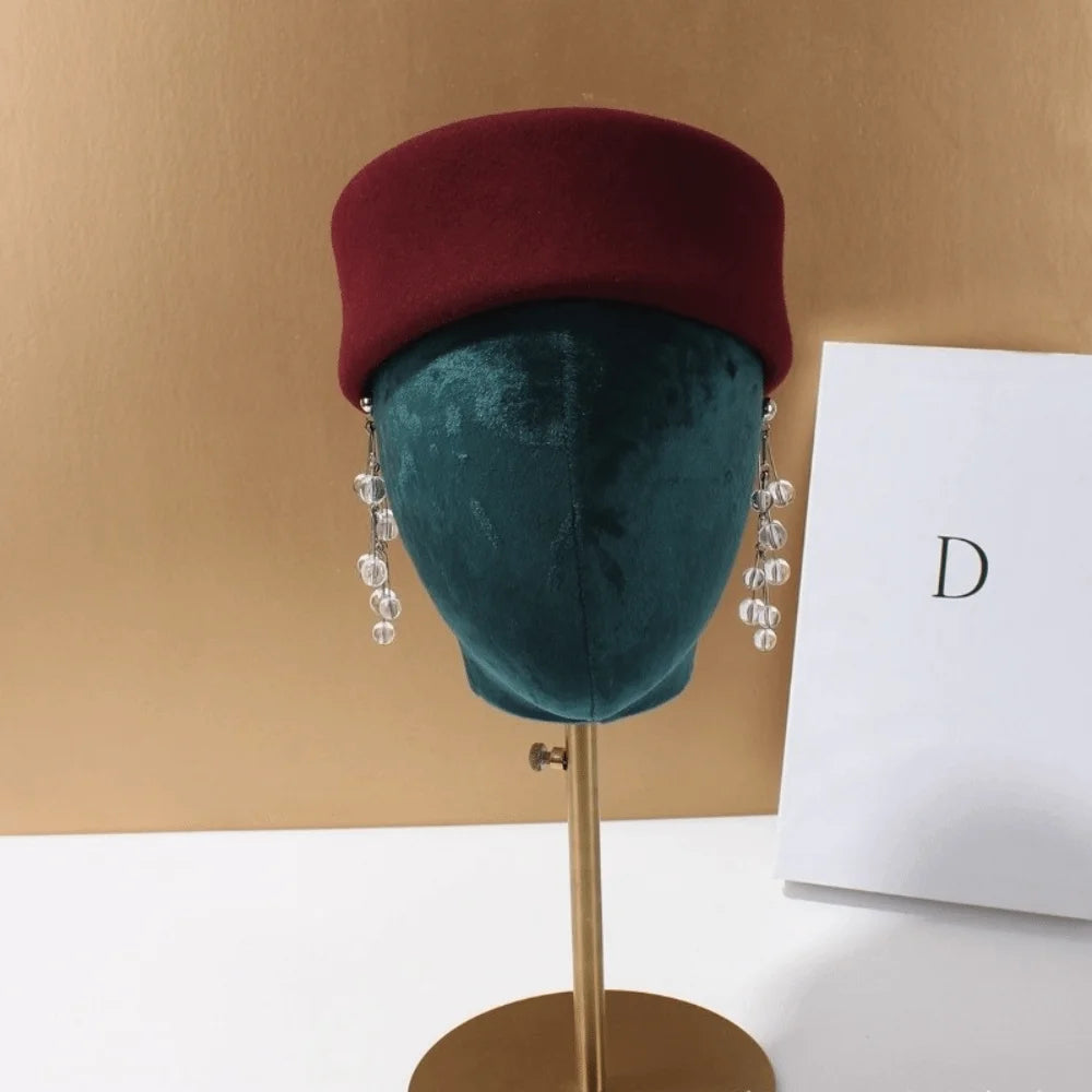Gorro elegante de iglesia